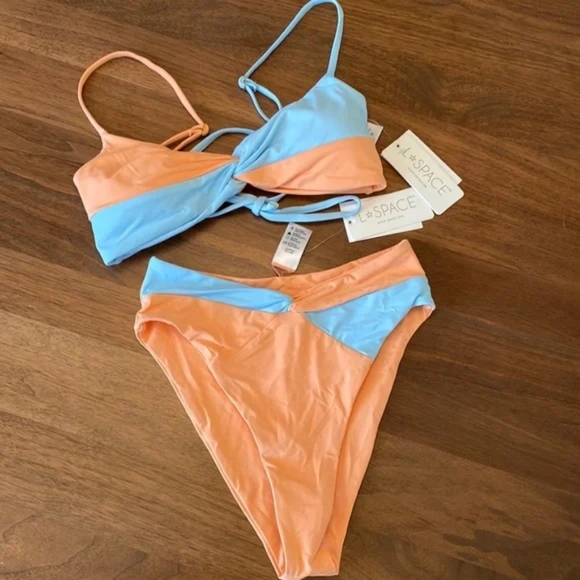 L*Space Ringo Top Nancy Lee Bottoms - Picture 8 of 9